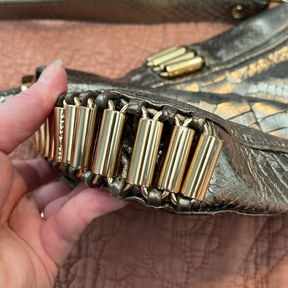 Ted Baker Limited Ed Metallic Cross Body Bag EUC - Picture 13 of 16